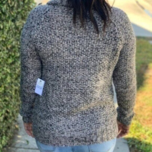 New! Volcom Metallic Knit Cowl Gray Sweater - Picture 5 of 6